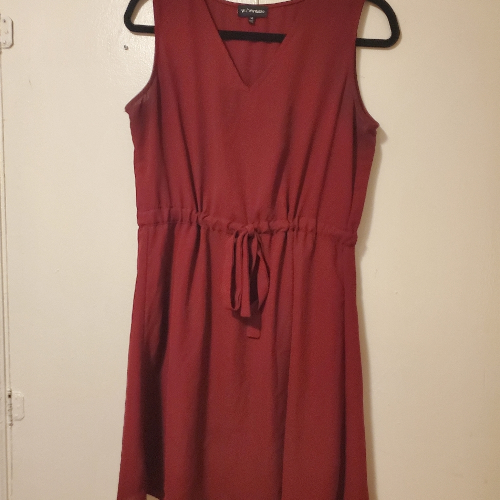Wantable Midi Drawstring Dress Burgundy (M)